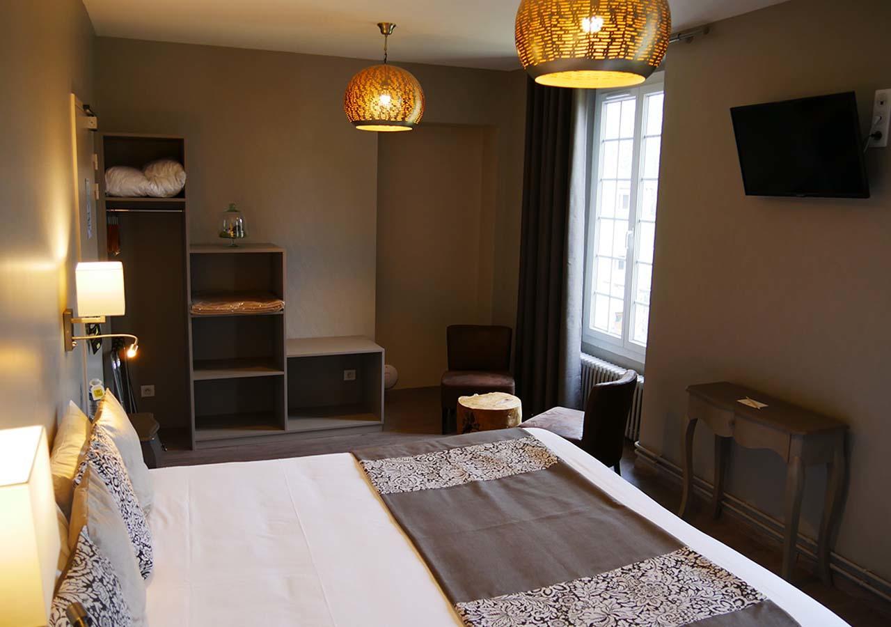 Auberge de l'Abbaye Thiron-Gardais Dış mekan fotoğraf