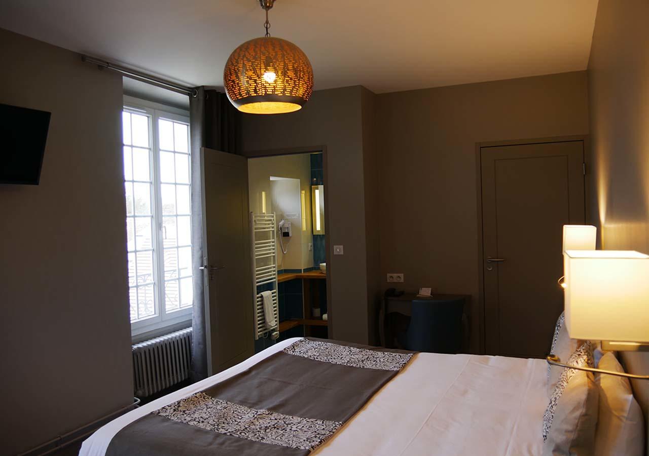 Auberge de l'Abbaye Thiron-Gardais Dış mekan fotoğraf
