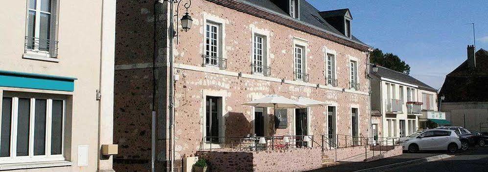 Auberge de l'Abbaye Thiron-Gardais Dış mekan fotoğraf