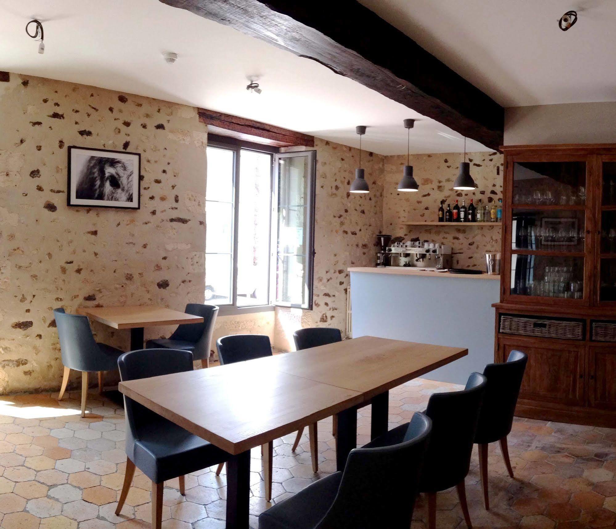 Auberge de l'Abbaye Thiron-Gardais Dış mekan fotoğraf