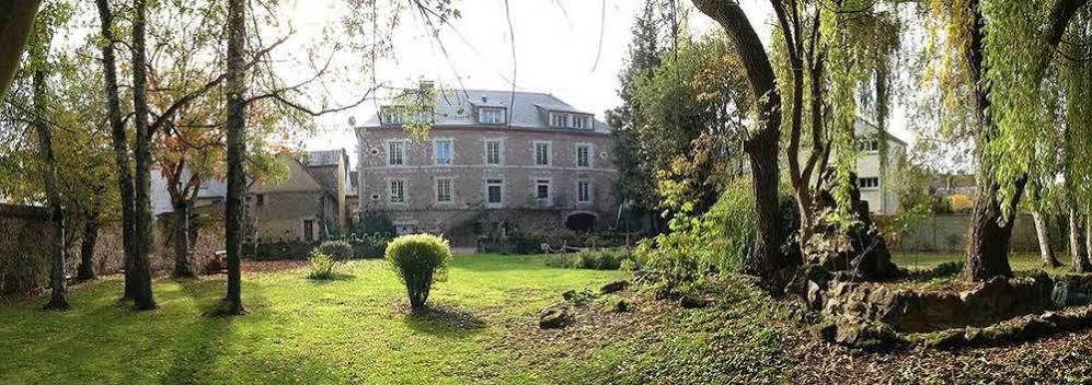 Auberge de l'Abbaye Thiron-Gardais Dış mekan fotoğraf